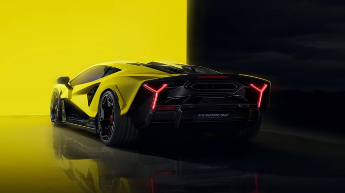 Lamborghini Fenomeno rear view