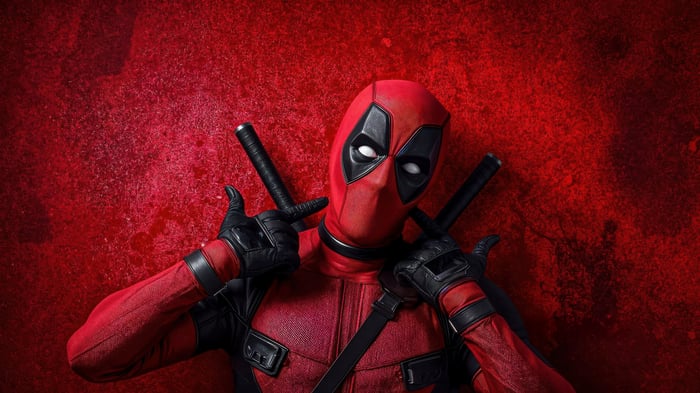 Deadpool with swords