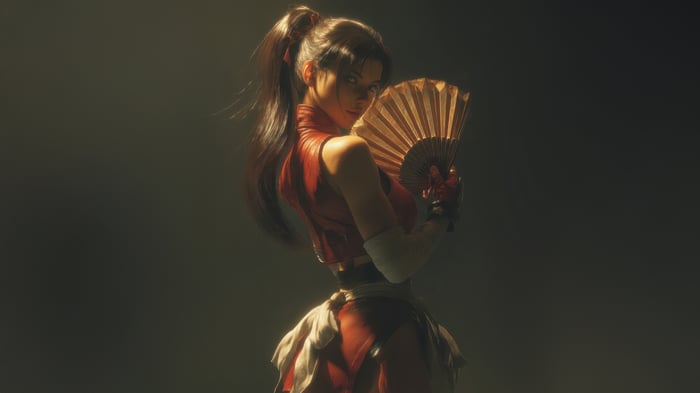 Chizuru Kagura from King of Fighters holding a fan