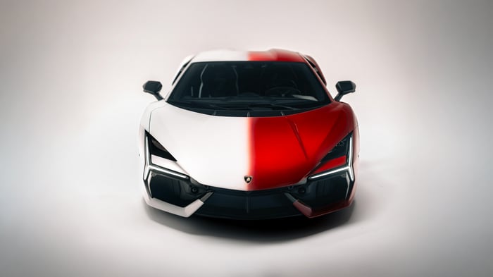 Lamborghini Revuelto Animae front view