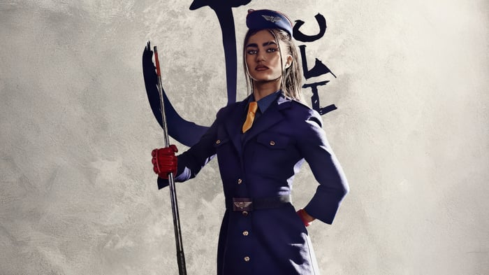 Rayna Vallandingham as Juli in Street Fighter