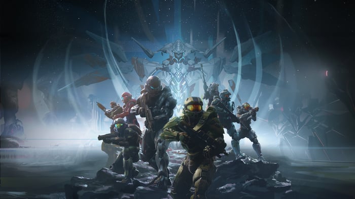 Halo 5 Guardians Spartans and Promethean Enemy