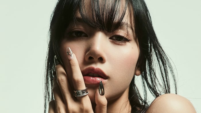Lisa from BLACKPINK with star nail art