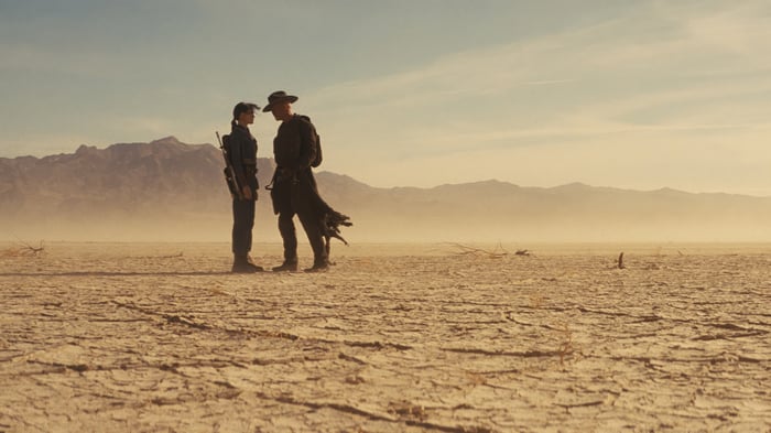 Fallout Series: Ella Purnell in a desert