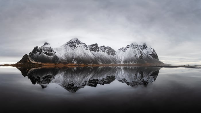 Snowy Mountains Reflected in Water at Stokksnes, Iceland 4K