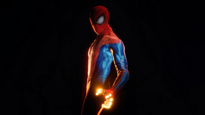 Spider-Man in 4K with glowing hands