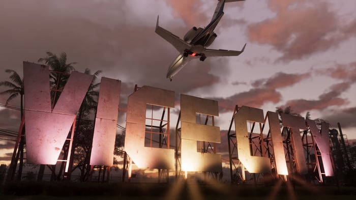 Vice City sign with airplane in GTA 6 4K