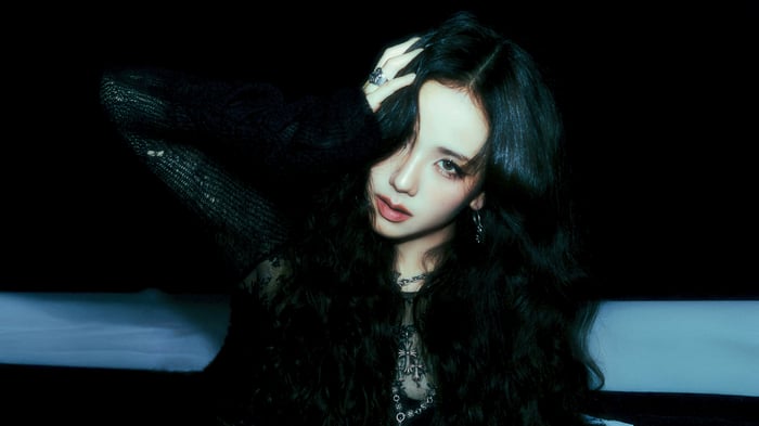 Jisoo from BLACKPINK in 4K