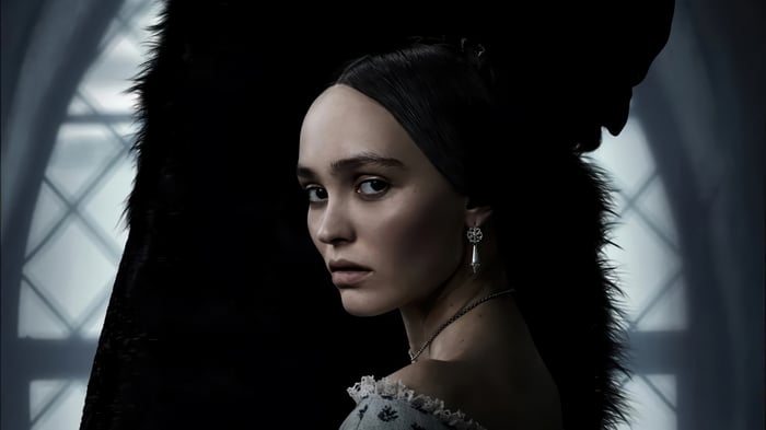 Lily-Rose Depp in Nosferatu 4K