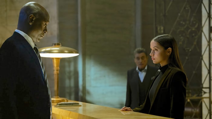 Ana de Armas and Lance Reddick in Ballerina 4K