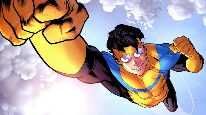 Invincible Flying in the Sky 4K