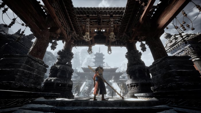 Wukong in front of a temple in 4K