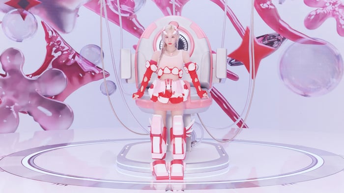 Aespa Winter in a pink and red robot costume