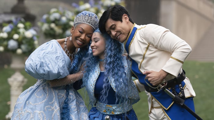 Descendants: The Rise of Red 4K