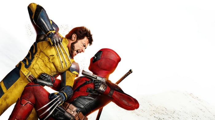 Deadpool and Wolverine in a fight