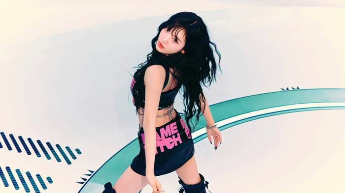 Aespa Ningning in Hot Mess outfit 4K