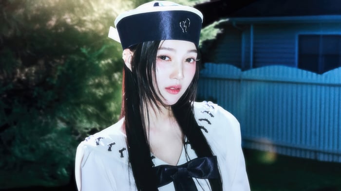 Joy from Red Velvet in a sailor hat
