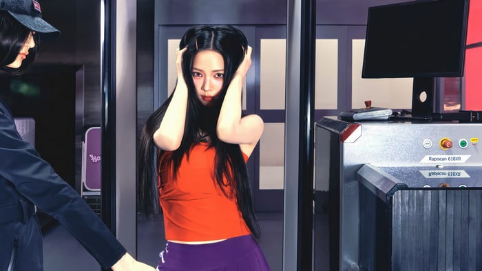 Kpop group Aespa member Karina in a security checkpoint
