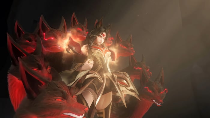 Ahri from League of Legends surrounded by fox spirits