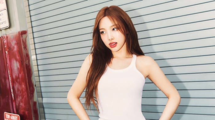 Nayeon from TWICE in 4K