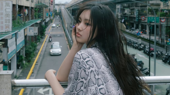 Hyein from NewJeans in 4K