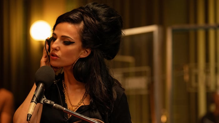 Amy Winehouse in Back to Black 4K