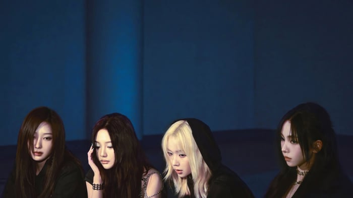 Aespa members in dark setting