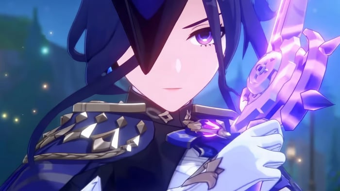 Clorinde from Genshin Impact holding a sword