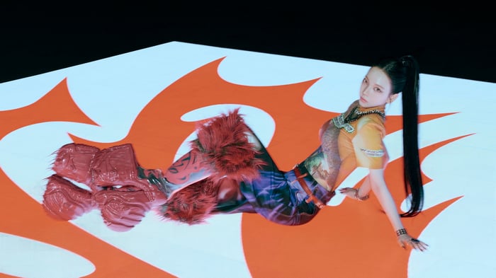 Karina from Aespa in Supernova concept