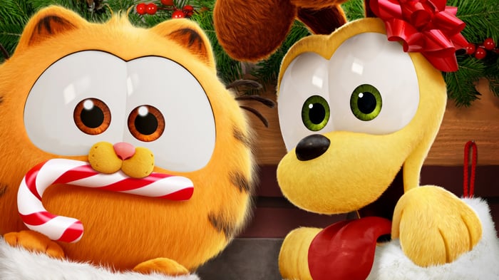 Garfield and Odie with Candy Cane