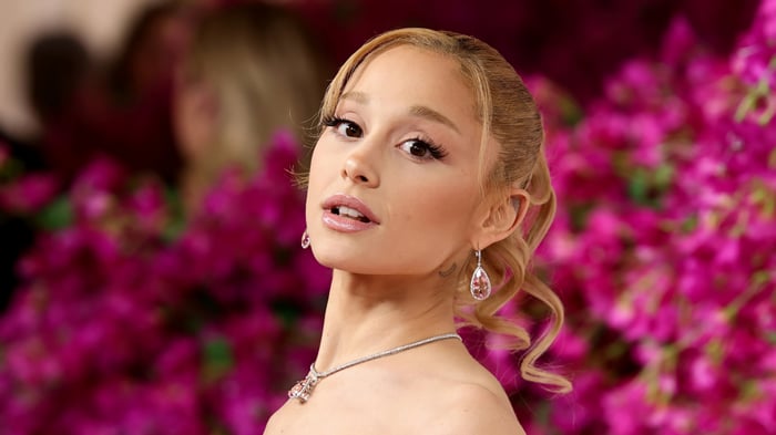 Ariana Grande in 4K
