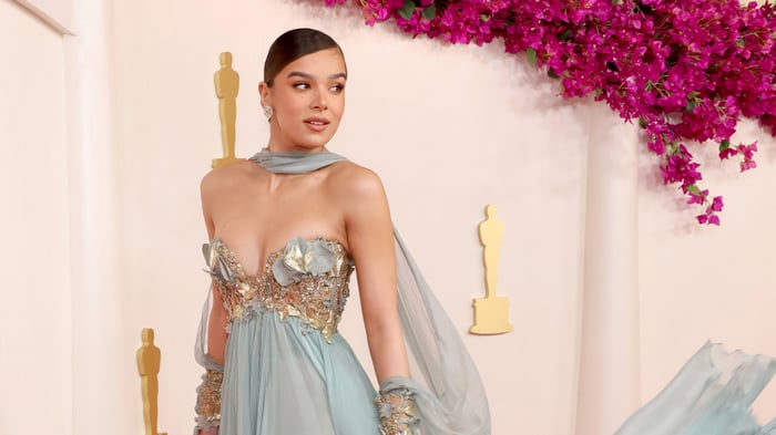 Hailee Steinfeld at the Oscars