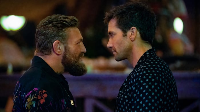 Conor McGregor and Jake Gyllenhaal in Road House 4K