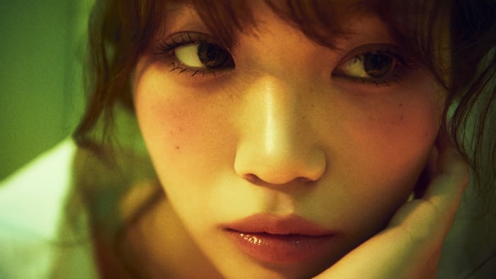 Chaewon from LE SSERAFIM in 4K