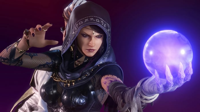 Zafina from Tekken 8 holding a glowing orb
