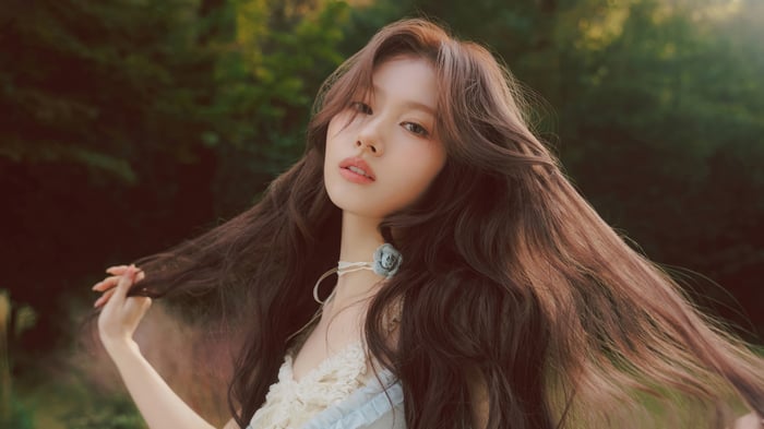 Sana from TWICE in 4K
