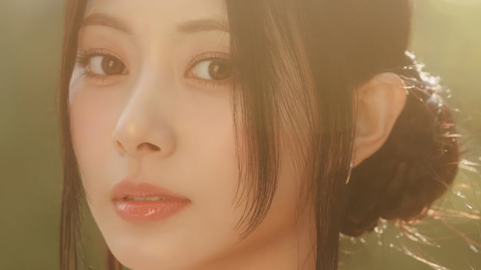 Tzuyu from TWICE in 4K