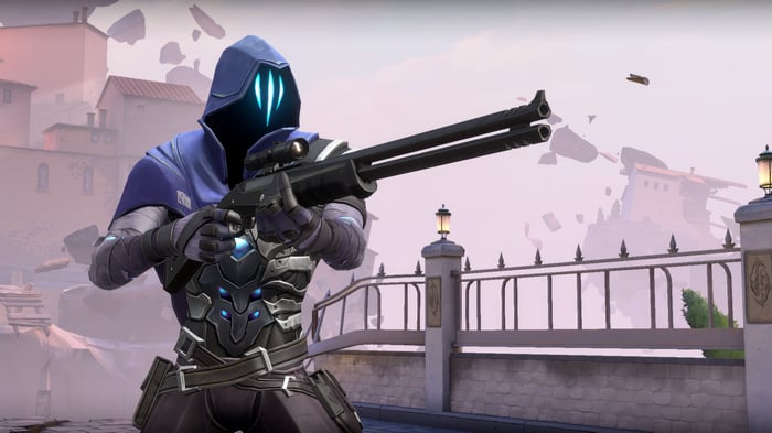 Omen from Valorant holding a shotgun