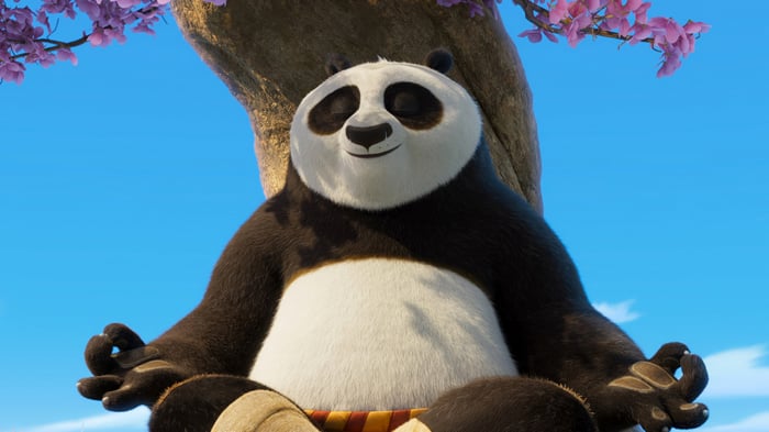 Po meditating under a tree in Kung Fu Panda 4K
