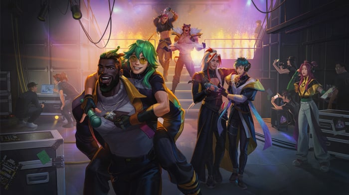 Heartsteel League of Legends characters on stage