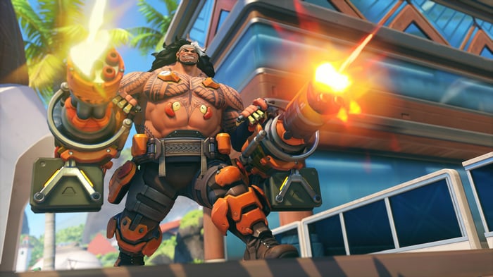 Mauga firing Gatling guns in Overwatch 2 4K