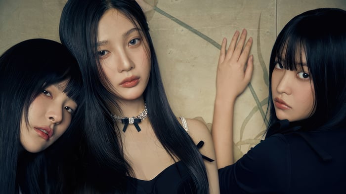 Red Velvet members Seulgi, Wendy, and Yeri in 4K