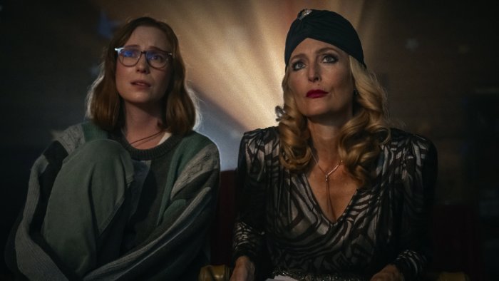 Gillian Anderson in Teenage Sex and Death at Camp Miasma