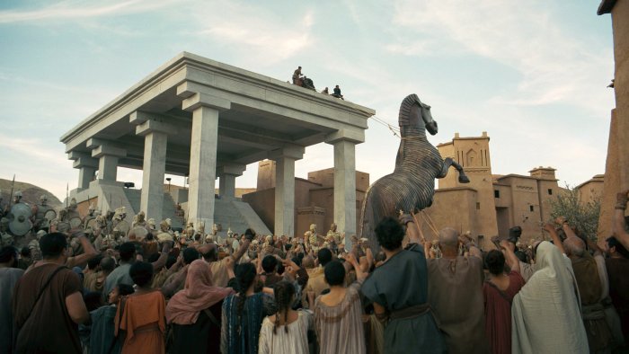 The Trojan Horse in Troy: Fall of a City