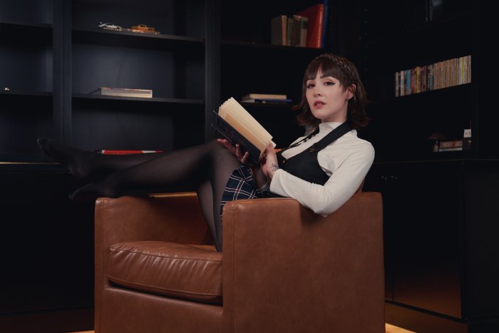 Makoto Niijima Cosplay from Persona 5