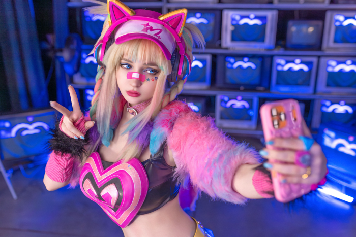 Melodie Cosplay from Brawl Stars