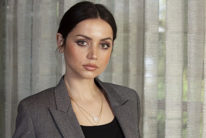 Actress Ana de Armas in a Grey Blazer