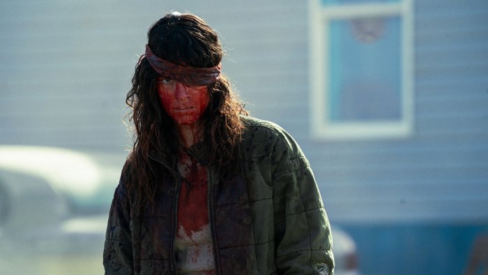 Adria Arjona in Onslaught