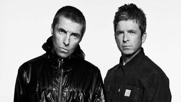 Liam and Noel Gallagher of Oasis