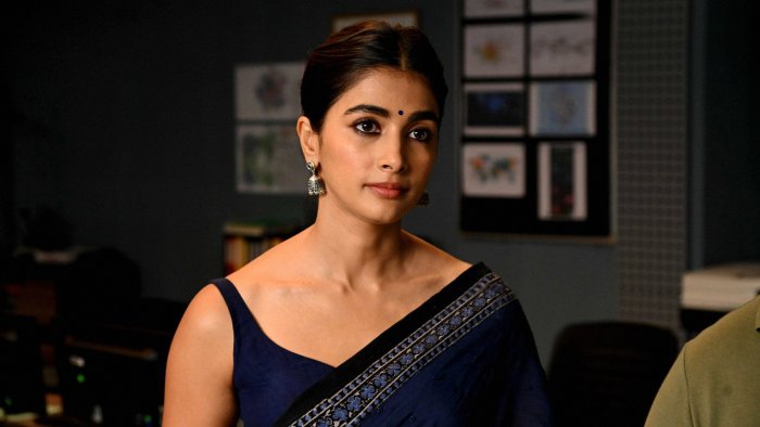 Pooja Hegde in Blue Saree